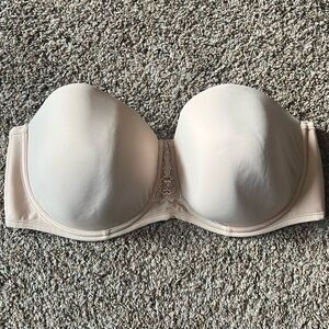 Vanity Fair Strapless Bra